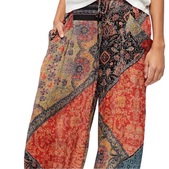 Free People Begonia Balloon Boho Patchwork Print Pants L - Picture 6 of 12
